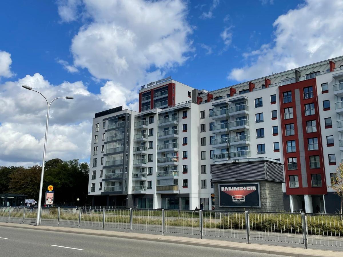 Apartament Metro Sluzew وارسو المظهر الخارجي الصورة